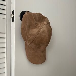 Aritzia Wilfred Free Suede Hat